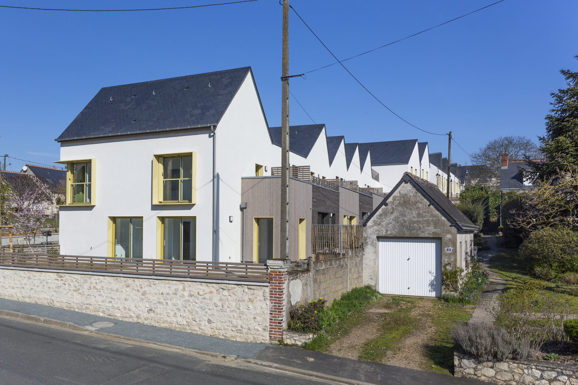 depuis la rue de la Mairie