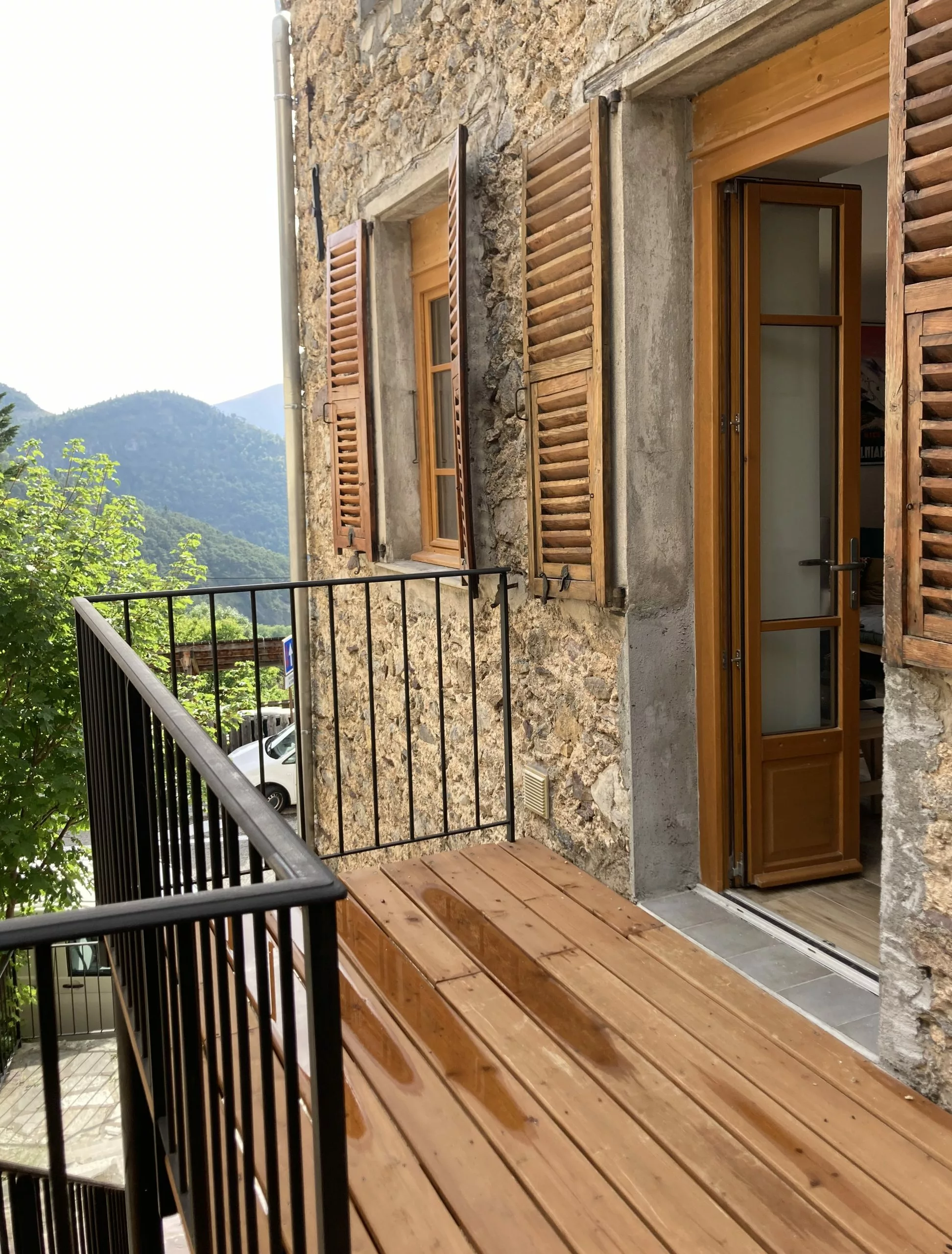 Accès au R+2 depuis l'escalier créé